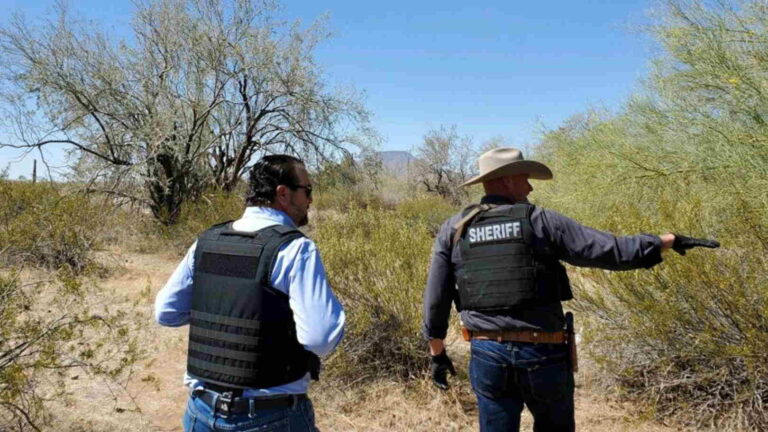 Avala fiscal sacar inmigrantes por la fuerza
