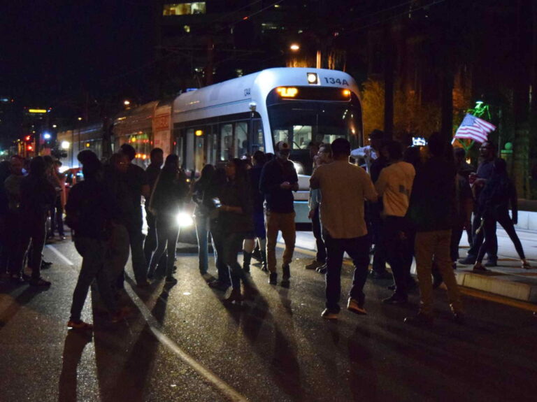 Demandan ex jefes de Policía