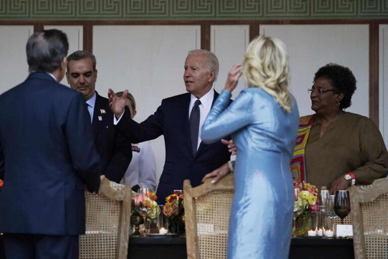 Presentan petición para juicio político contra presidente Biden