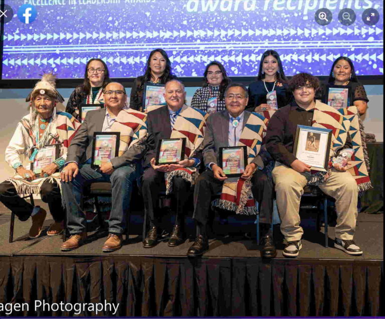 Reconocen incansable labor de Alberto Esparza