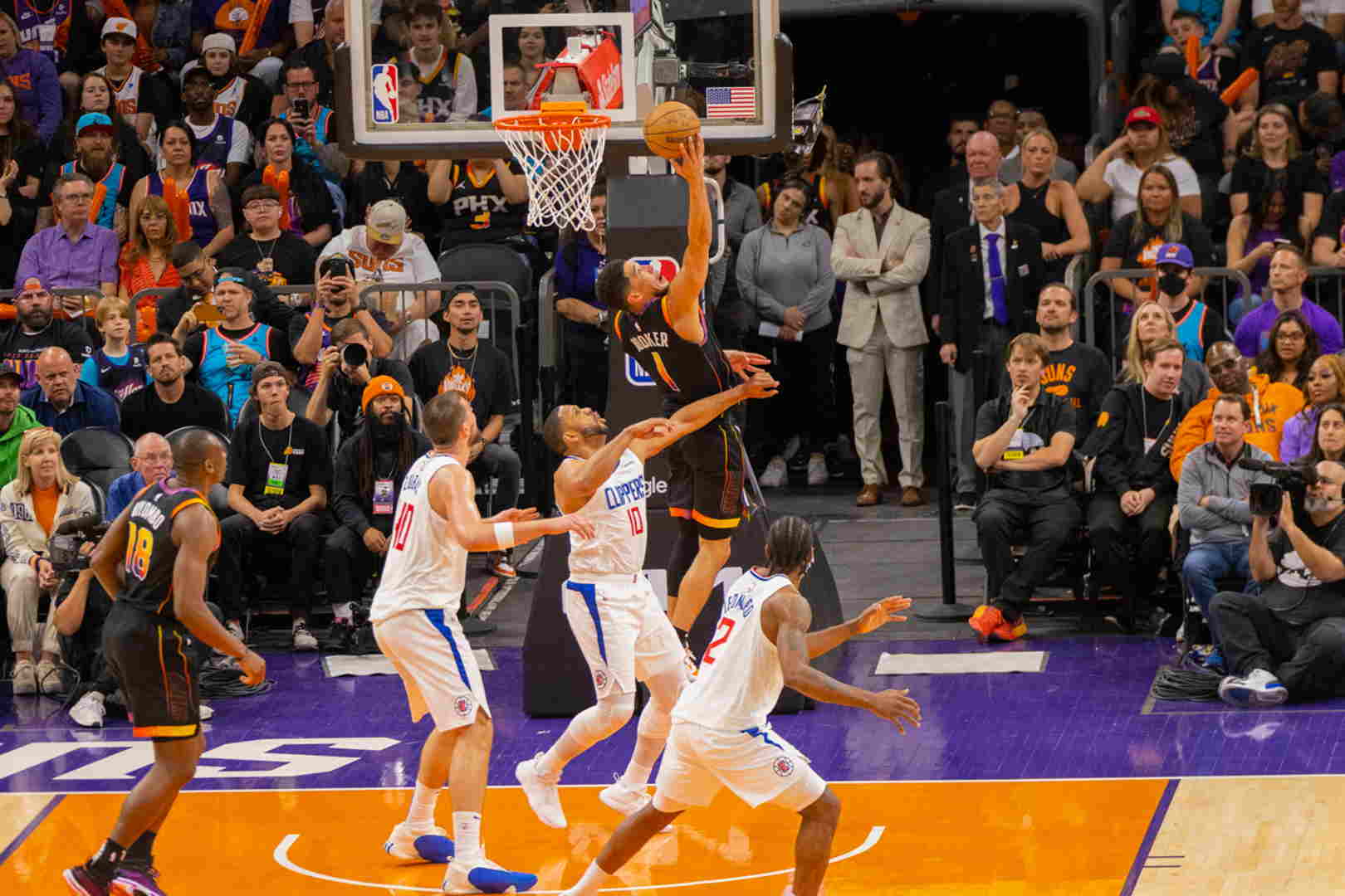 Suns logra quinta victoria al hilo y Durant encestó…