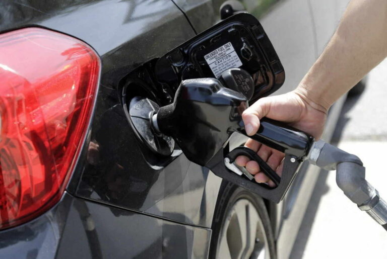 Sorprende aumento en gasolina