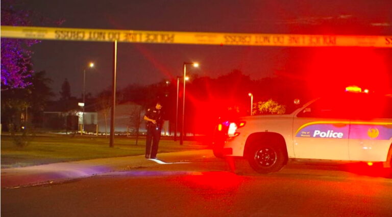 Balean a hombre en Sunridge Park en la Ave. 62 y Roosevelt
