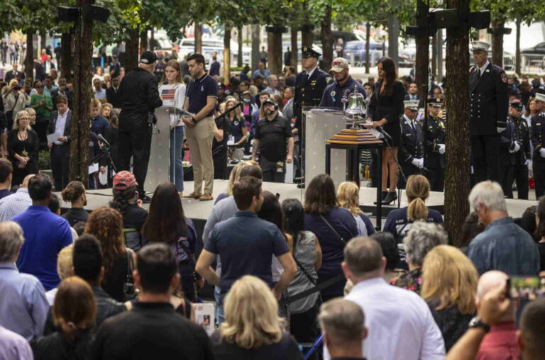 Estados Unidos rinde tributo a las víctimas del 9/11