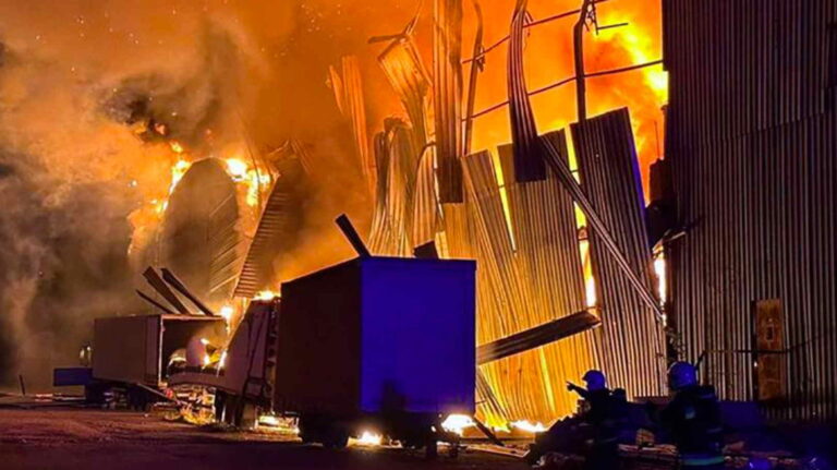 Ataque ruso en Ucrania destruye ayuda humanitaria