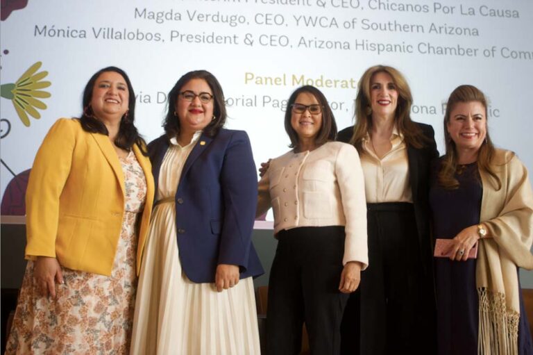 Líderes Latinas comparten experiencias