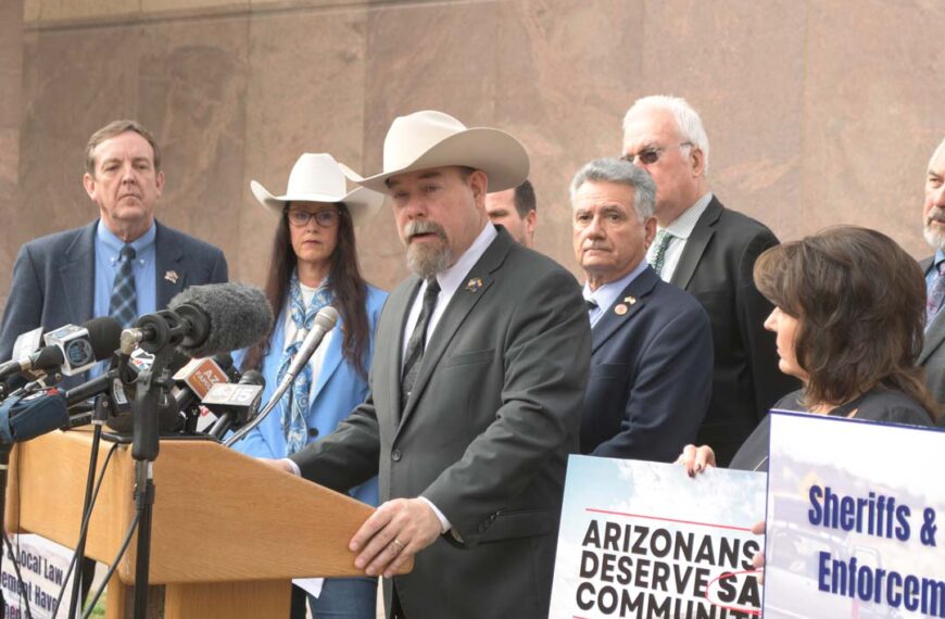 Declaran republicanos “invasión”