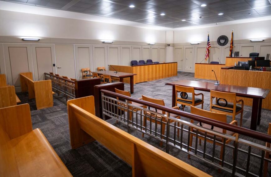 Abre Ayuntamiento Tribunal Comunitario