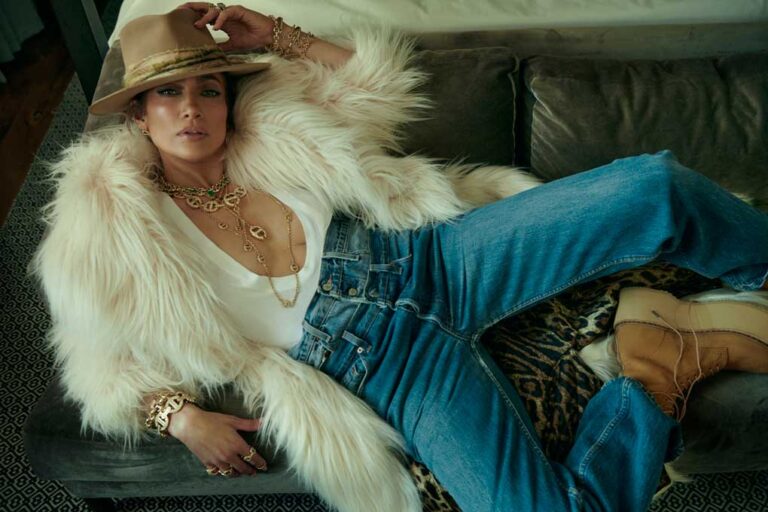 J-Lo regresa a los escenarios