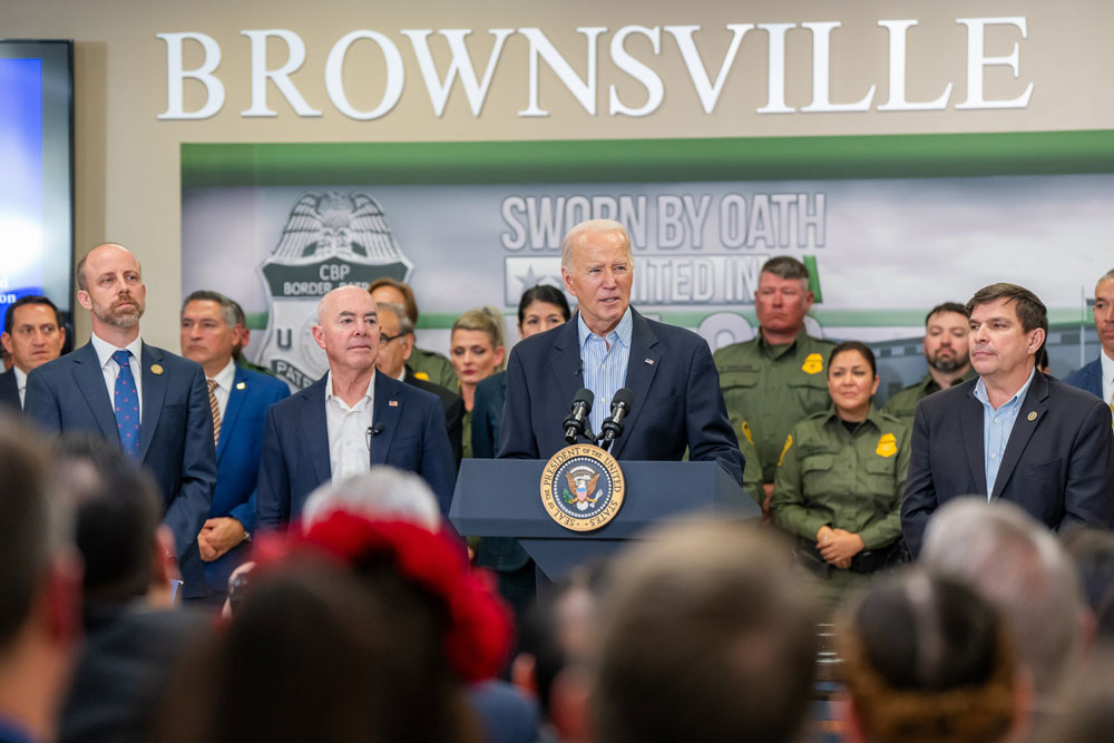 Biden llama a Trump a unirse en crisis fronteriza