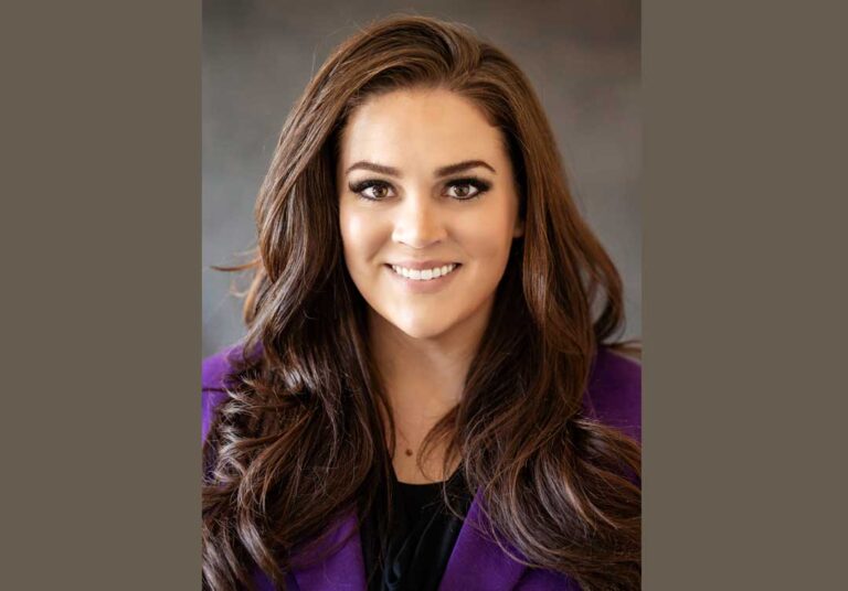 Buscan destituir a Fiscal General de Arizona