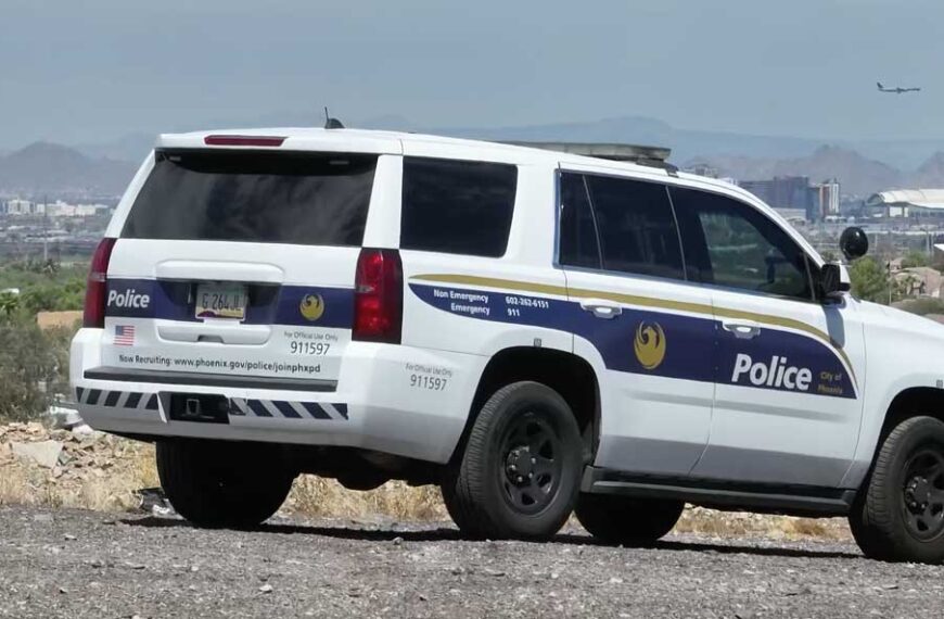 Viola derechos civiles la Policía de Phoenix