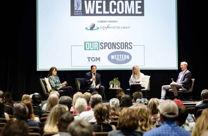 Se mantiene Ducey en escena política