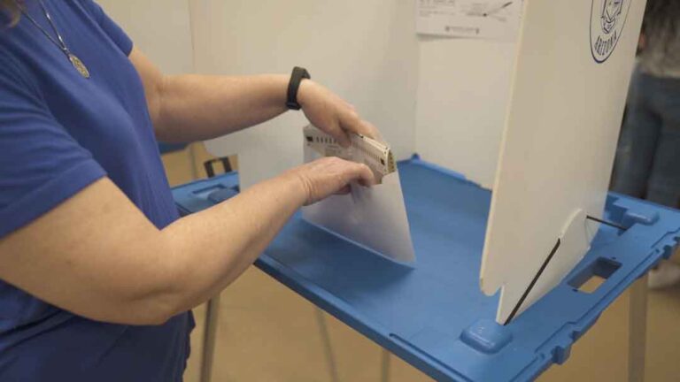 Sondeo refleja pesimismo electoral