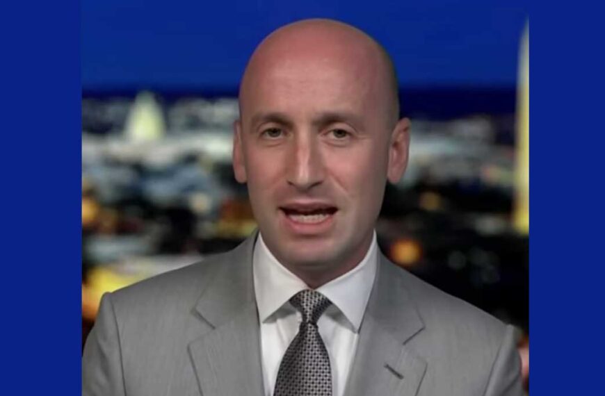 Trumpistas demandan a Secretario de Estado