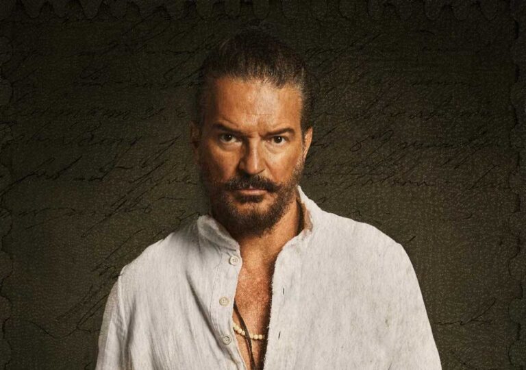 Ricardo Arjona estrena nuevos sencillos que prometen ser un hit