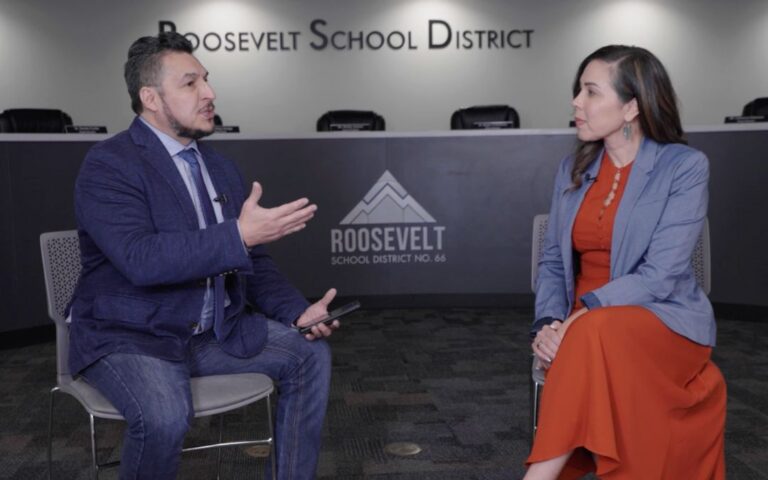 ¡Se hará lo mejor para los niños! Dani Portillo expllica sobre del cierre de escuelas en distrito Roosevelt