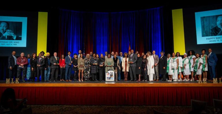 Arizona celebra el legado de Martin Luther King Jr. con desfile y eventos