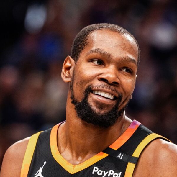 Kevin Durant deja a los Phoenix Suns