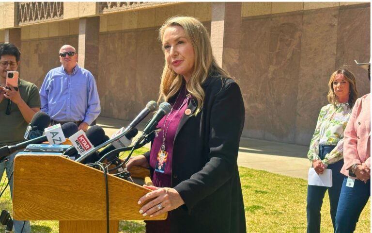 Propuesta SB1437 refuerza protocolos para denuncias de abuso sexual en escuelas