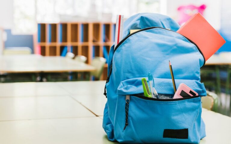 Tom Horne critica el rechazo de Phoenix Union de tener oficiales armados en escuelas