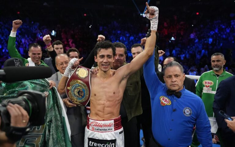 Nuevo reto para ‘El Divino’ : Rafael Espinoza defenderá su título mundial en Las Vegas