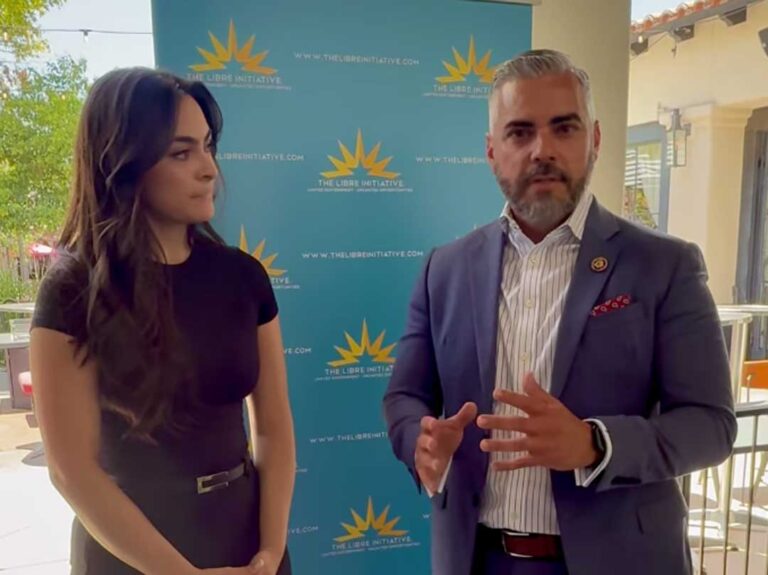 La Iniciativa Libre realiza debate para discutir extensión de recortes fiscales