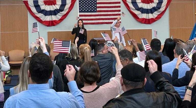 Mi Familia en Acción invita a feria de ciudadanía en Phoenix: conoce las fechas