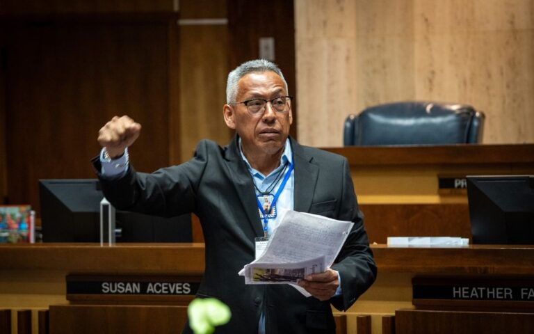 Proclaman Día de Leo Hernández, reconocido periodista de Arizona