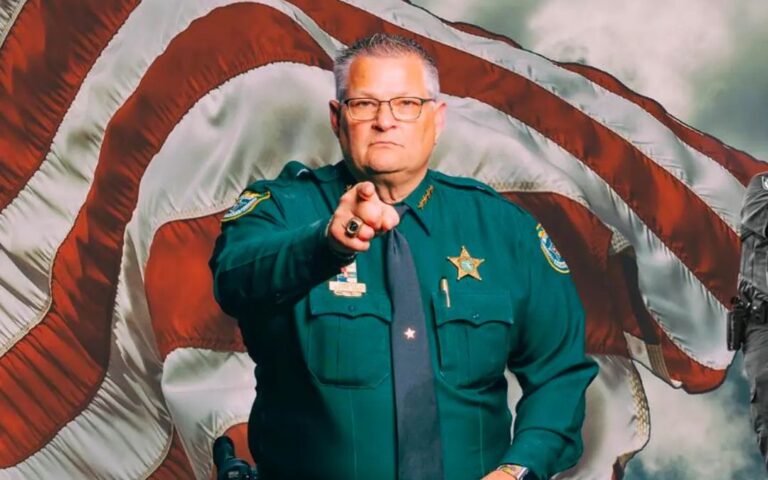 ‘Los mataremos’: Sheriff en Florida amenaza a manifestantes violentos
