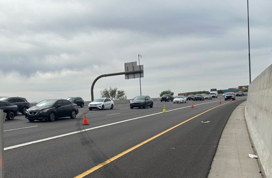 Hallan restos humanos en la I-10 en Phoenix: se presentan cierres y retrasos en el tráfico