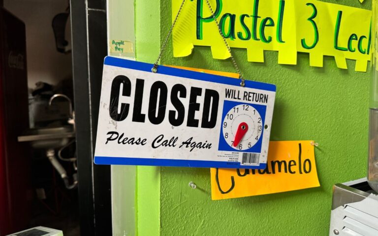 Comienzan los apagones, la pesadilla de las altas temperaturas en Phoenix 