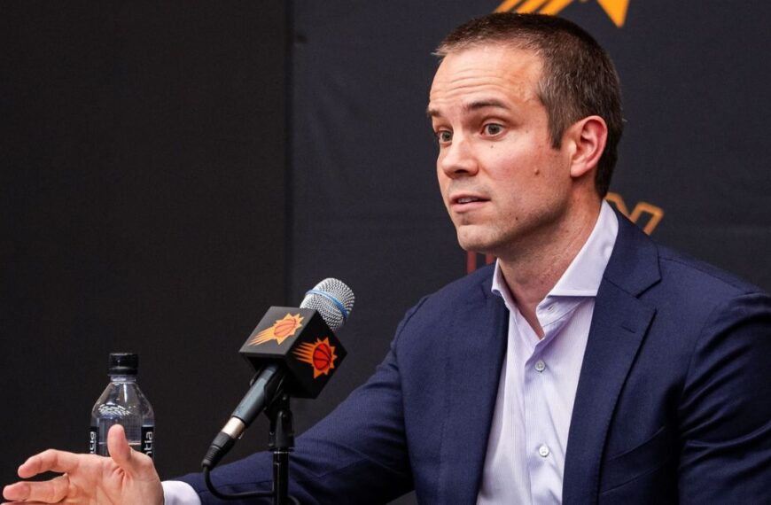 Los Phoenix Suns presentan a su nuevo entrenador y alistan nueva temporada