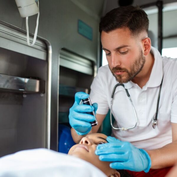 El calor es peligroso: Alertan sobre aumento de quemaduras por contacto en Arizona