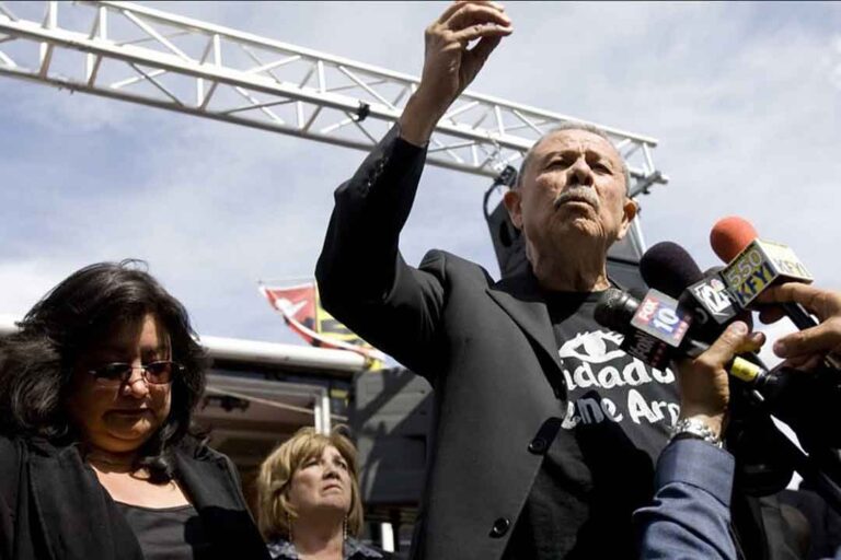 Alfredo Gutiérrez dejó un gran legado en la lucha chicana e inmigrante: conoce su trayectoria