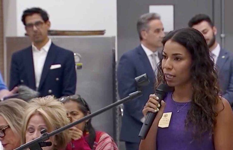 Republicanos van por Analise Ortiz: presentan ‘queja ética’ en su contra