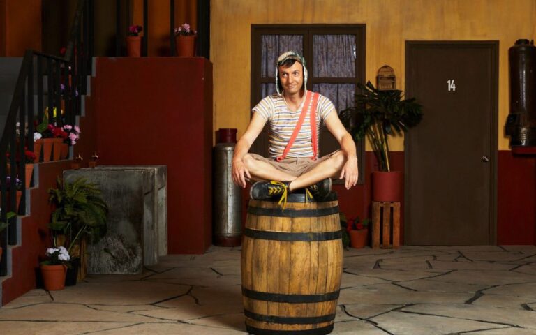 Duelo Chespirito-Florinda: La batalla por el legado en dos series que desentrañan un mito