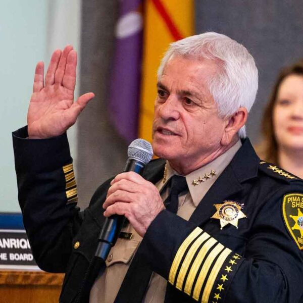 Demanda ACLU a Sheriffato de Pima, exige transparencia