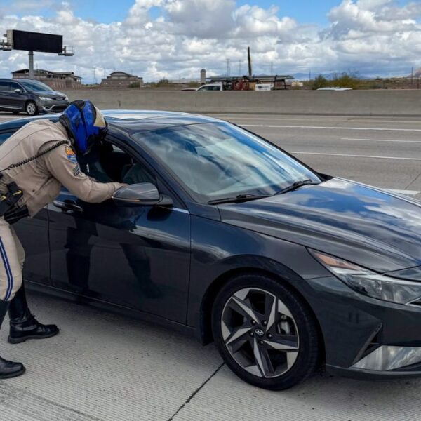 ¿ICE colabora con Policía local en Arizona? Denuncias aseguran que sí