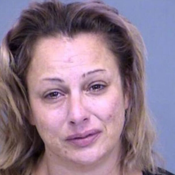 Madre arrestada