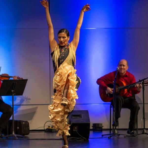 Jácome Flamenco trae la pasión y el ritmo de Andalucía a Chandler