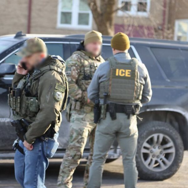 Luz verde al perfil racial de ICE: abogados piden redoblar cuidados
