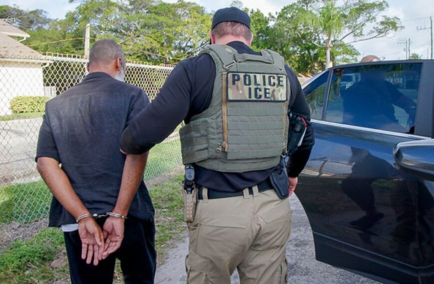 Corte Suprema levanta restricción de perfil racial en redadas de ICE