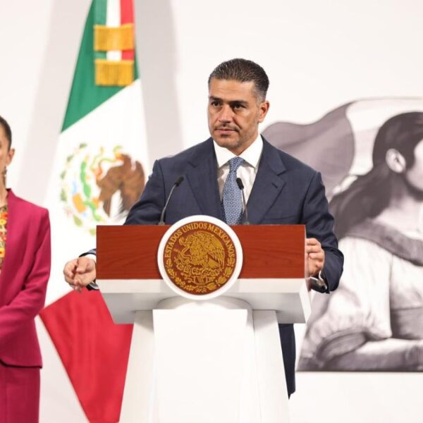 México extradita a otros 26 criminales a EU, ligados a cárteles de la droga