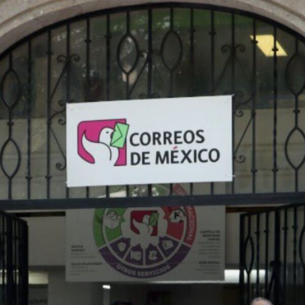 Correos de México suspende envíos de paquetes a EU por aranceles