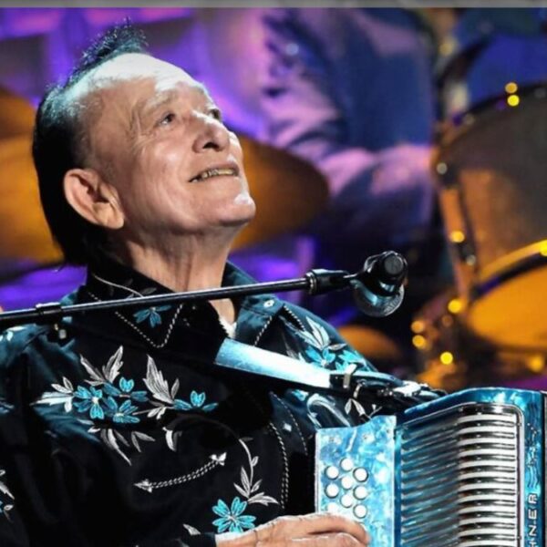 Leonardo ‘Flaco’ Jiménez, Leyenda del Acordeón Tex-Mex, muere a los 86 Años