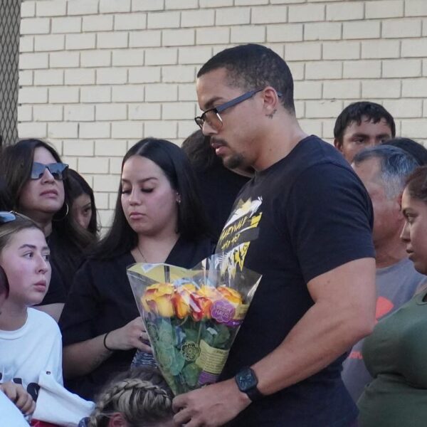 Las escuelas no deben ser campos de batalla: Senadora Shawnna Bolick