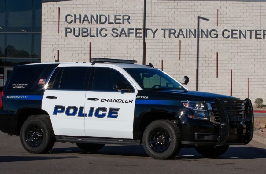 Sospechoso muere en tiroteo con la Policía tras persecución en Chandler