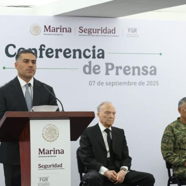 Cae red de huachicoleo en México: marinos, empresarios y funcionarios