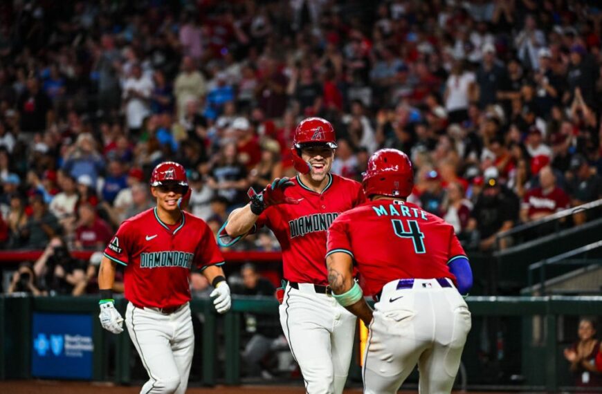Diamondbacks pelean el puesto de comodín a pesar de una adversa temporada 